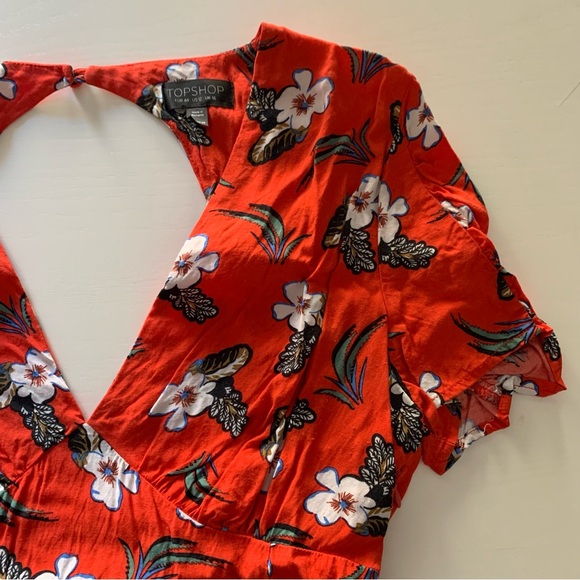 Topshop | Red Hawaiian pattern | Low cut and open back | Short sleeve blouse - Picture 9 of 9